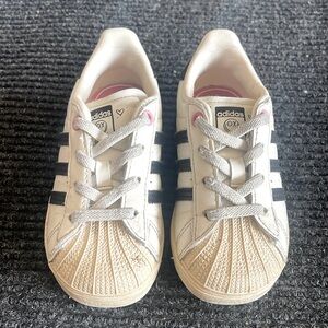 Toddler sneakers size-8